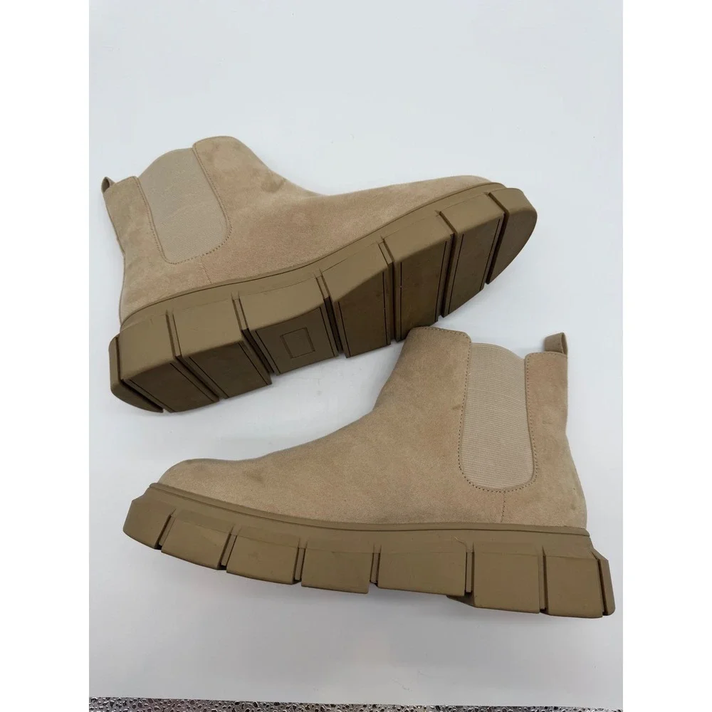 BP Tan Suede Fabric Platform Lug Sole Chelsea Boots 9M